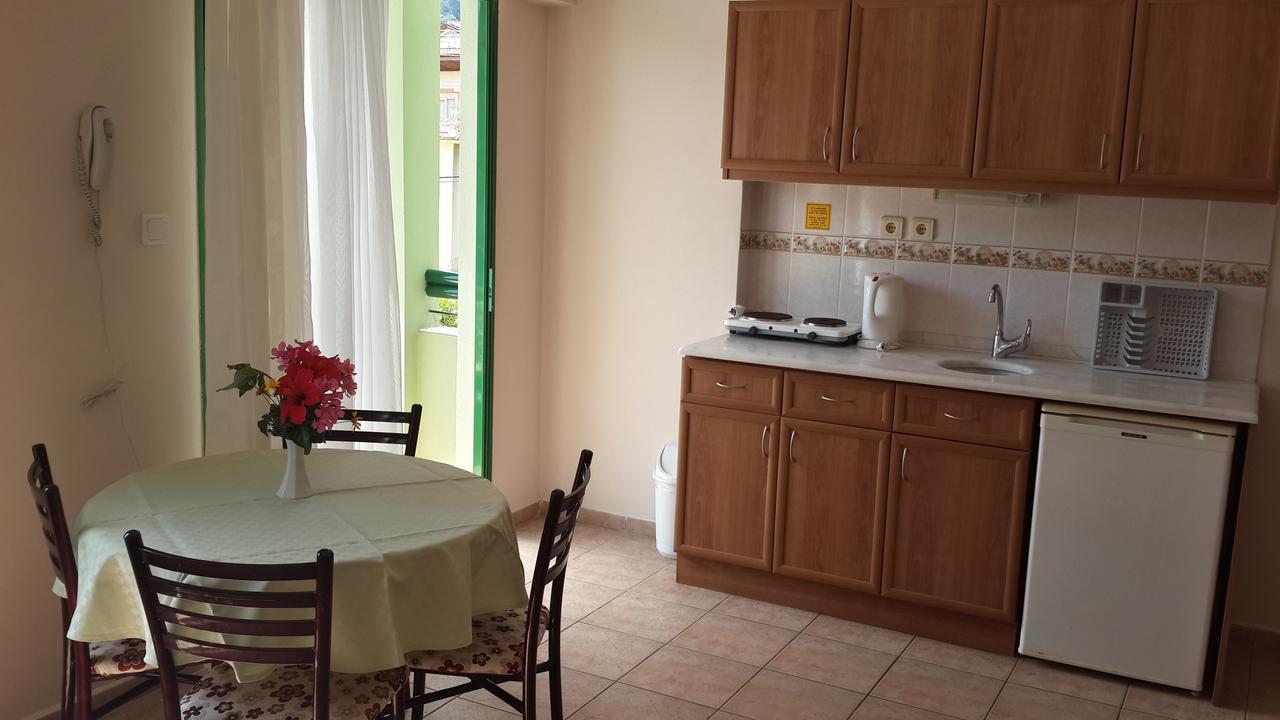 Avlu Apartments 1 Icmeler Room photo